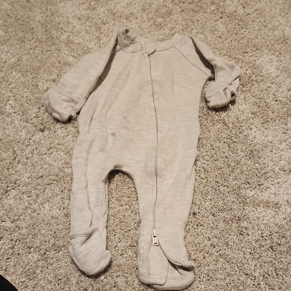 Cozy Gray Kids Footie One Piece - Picture 1 of 3
